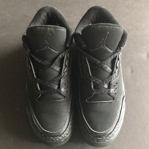 Air Jordan 3 Retro Black Cat